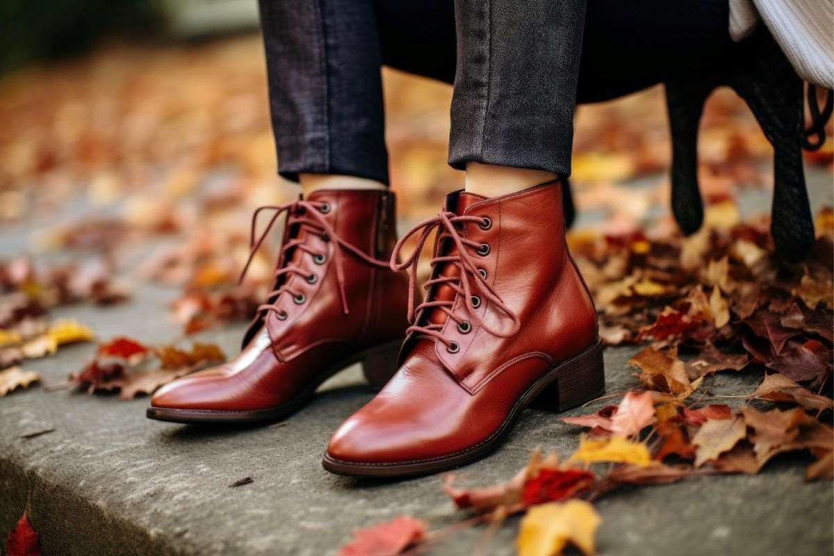 skórzane eleganckie botki na jesień Freepik skórzane eleganckie botki na jesień